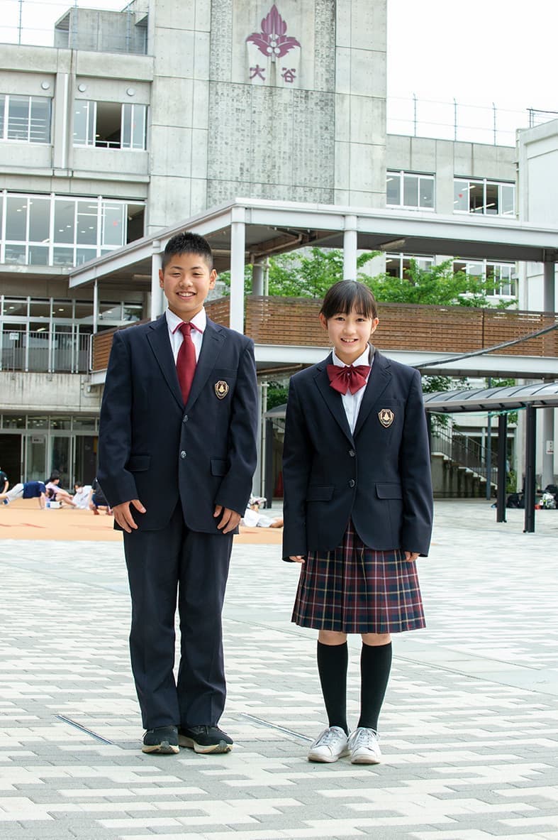 j_uni03